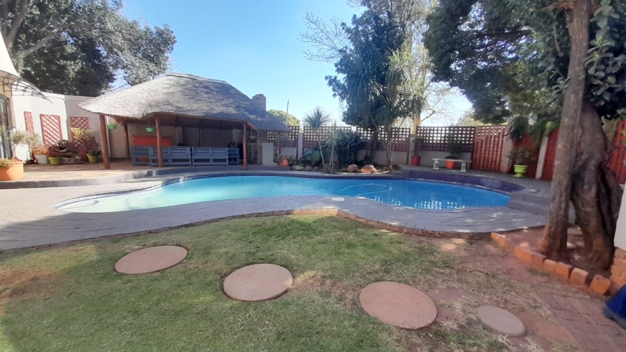 4 Bedroom Property for Sale in Birch Acres Gauteng