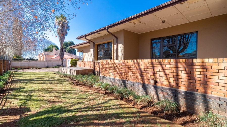 4 Bedroom Property for Sale in Benoni West Gauteng