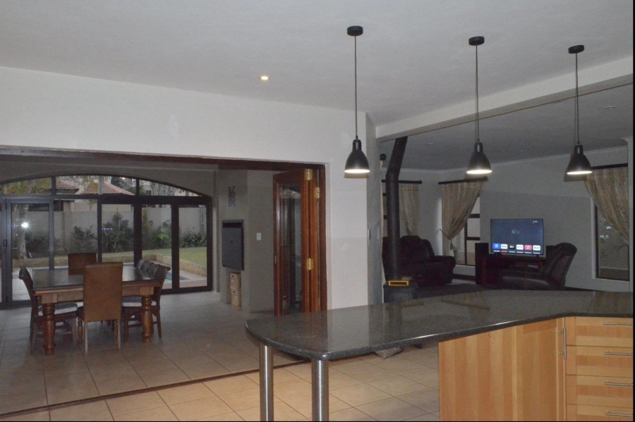 4 Bedroom Property for Sale in Bronberg Gauteng