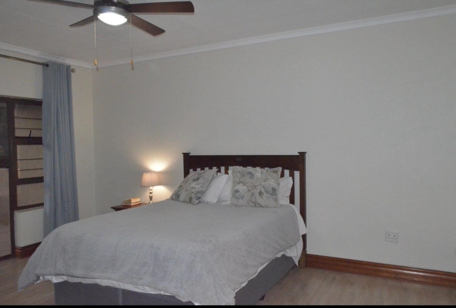 4 Bedroom Property for Sale in Bronberg Gauteng