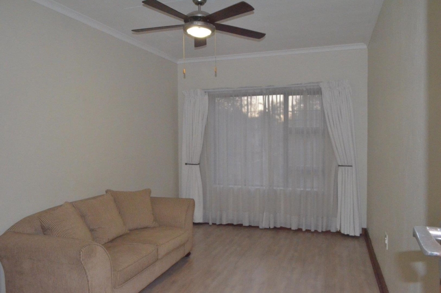 4 Bedroom Property for Sale in Bronberg Gauteng