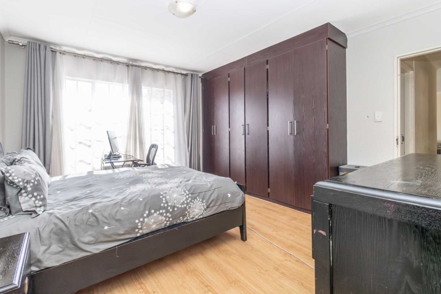 4 Bedroom Property for Sale in Honeydew Ridge Gauteng