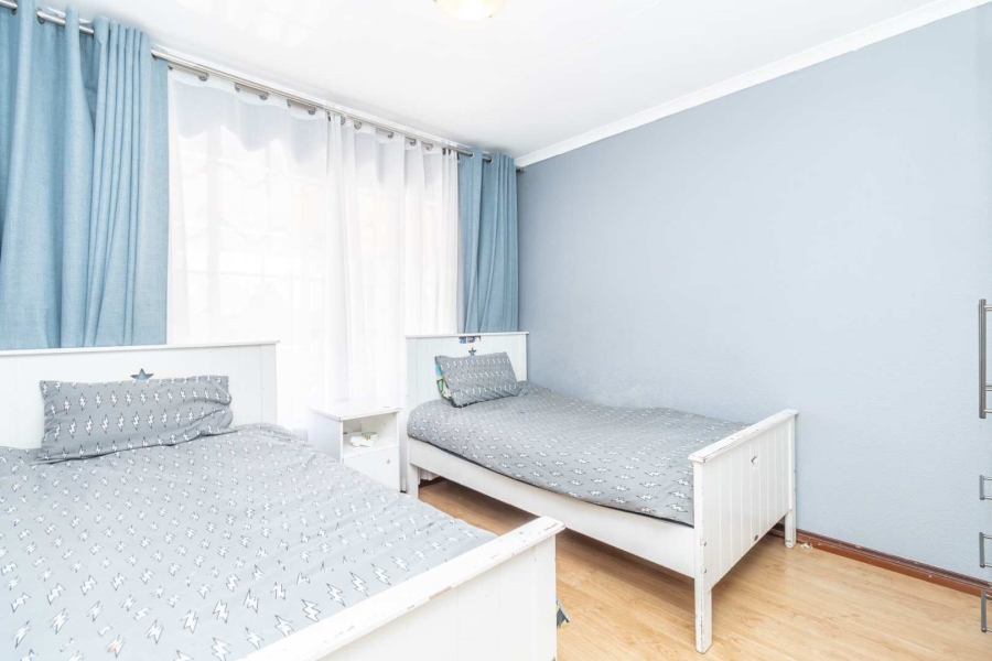 4 Bedroom Property for Sale in Honeydew Ridge Gauteng
