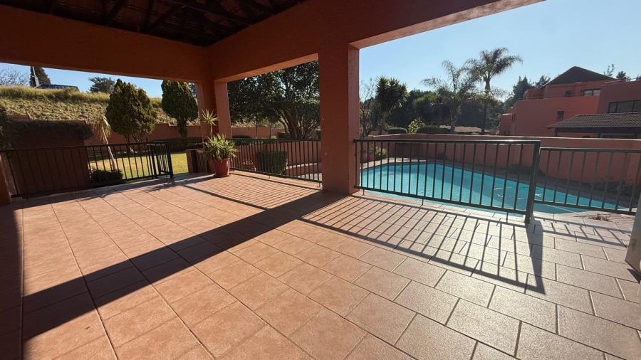 1 Bedroom Property for Sale in Randpark Ridge Gauteng