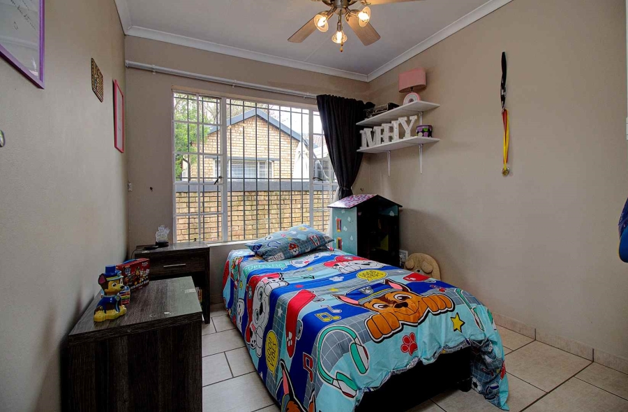 3 Bedroom Property for Sale in Wilgeheuwel Gauteng