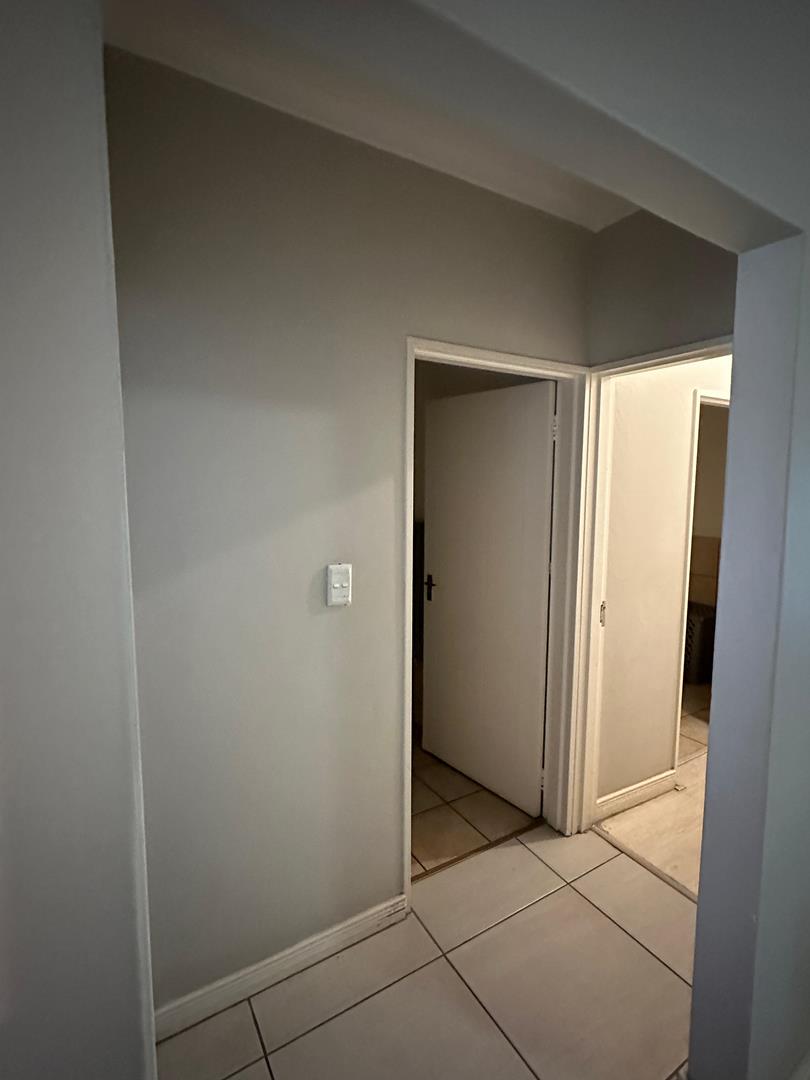 To Let 2 Bedroom Property for Rent in Morningside Gauteng
