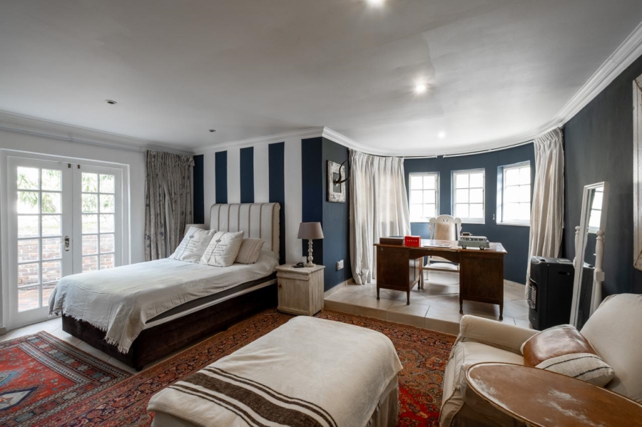7 Bedroom Property for Sale in Bryanston Gauteng