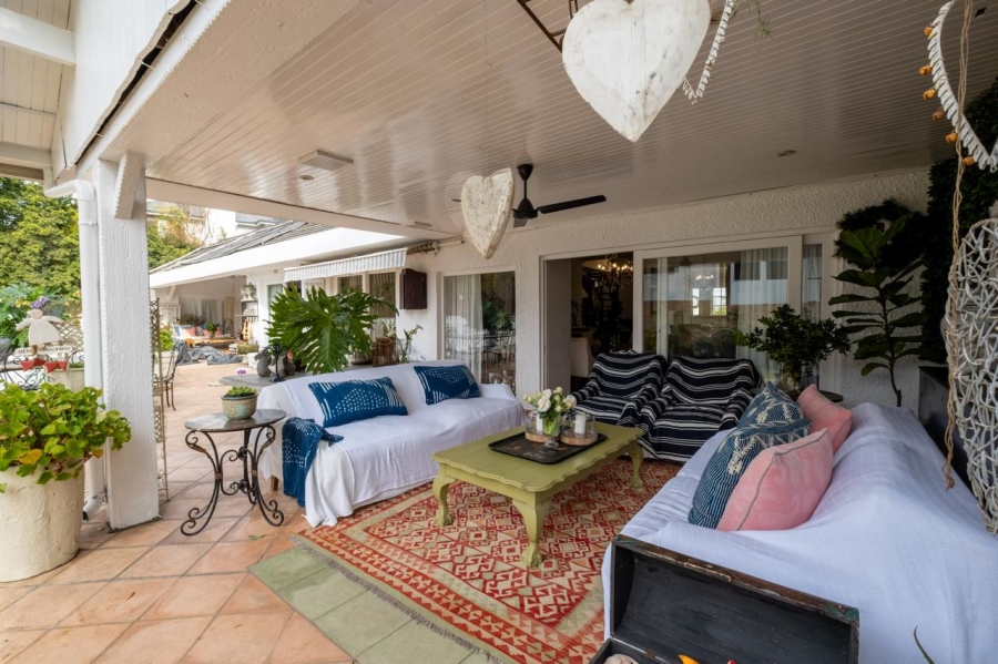 7 Bedroom Property for Sale in Bryanston Gauteng