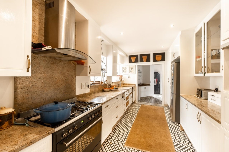 7 Bedroom Property for Sale in Bryanston Gauteng