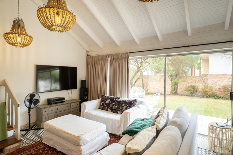 7 Bedroom Property for Sale in Bryanston Gauteng