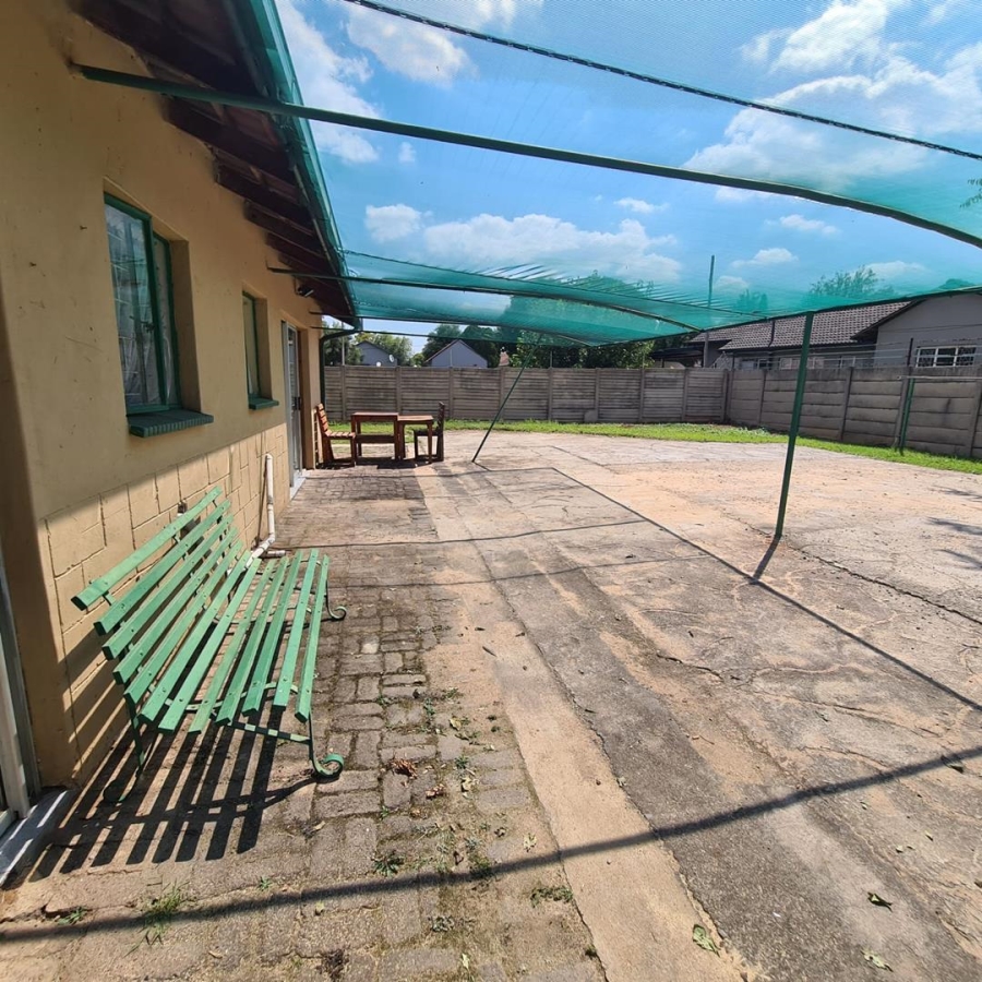 1 Bedroom Property for Sale in Mayberry Park Gauteng