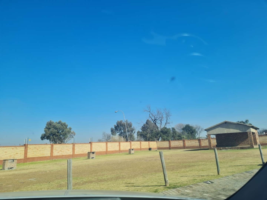 2 Bedroom Property for Sale in Comet Gauteng