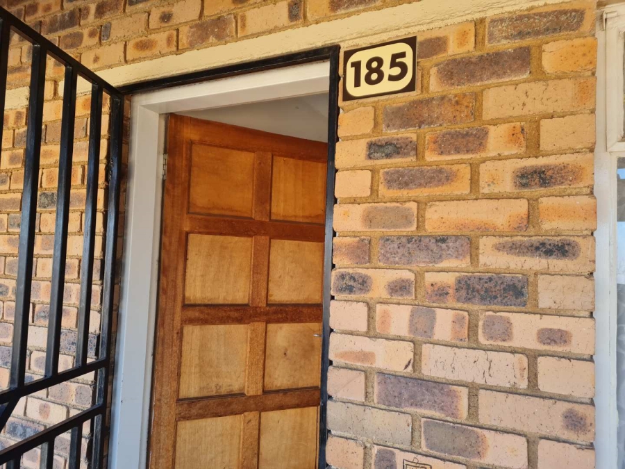 2 Bedroom Property for Sale in Comet Gauteng
