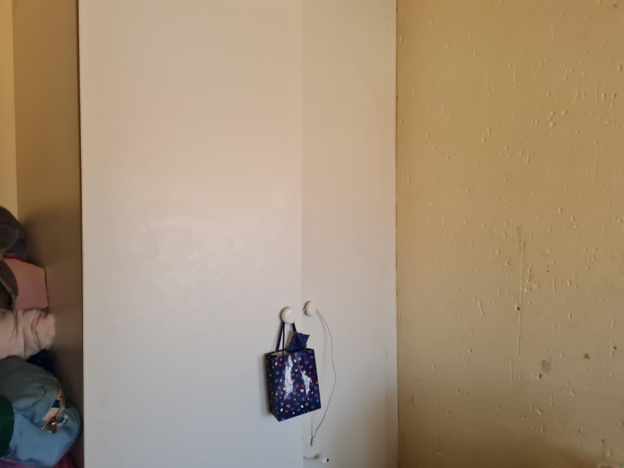2 Bedroom Property for Sale in Comet Gauteng