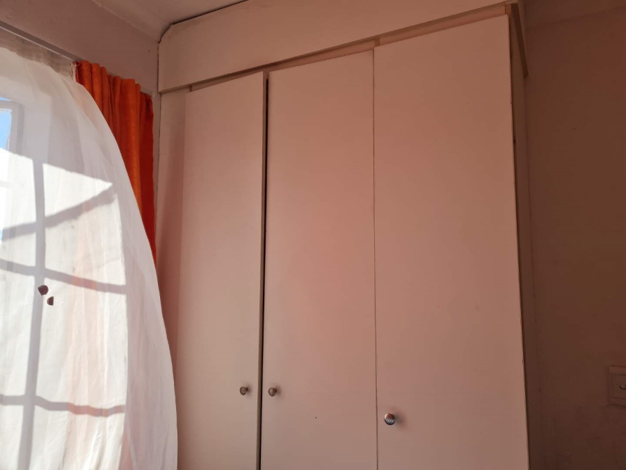 2 Bedroom Property for Sale in Comet Gauteng