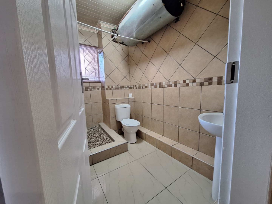 2 Bedroom Property for Sale in Benoni Central Gauteng