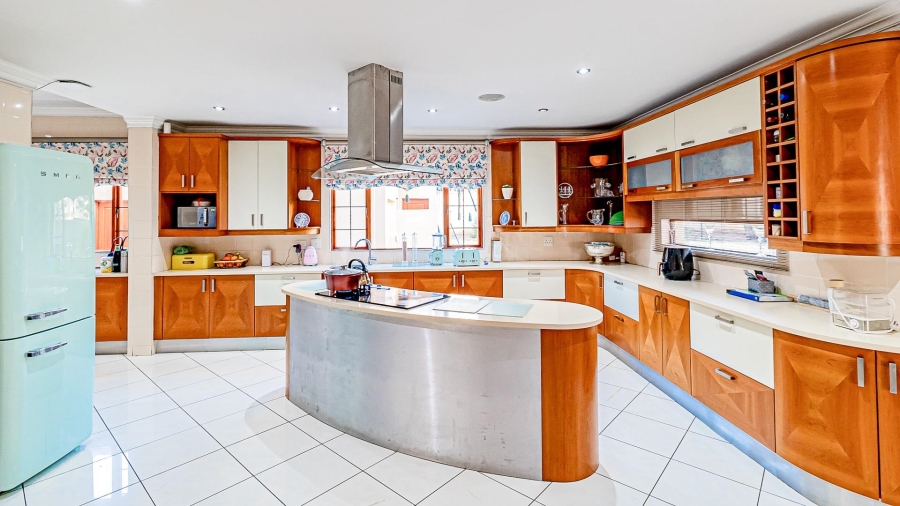 5 Bedroom Property for Sale in Raslouw A H Gauteng
