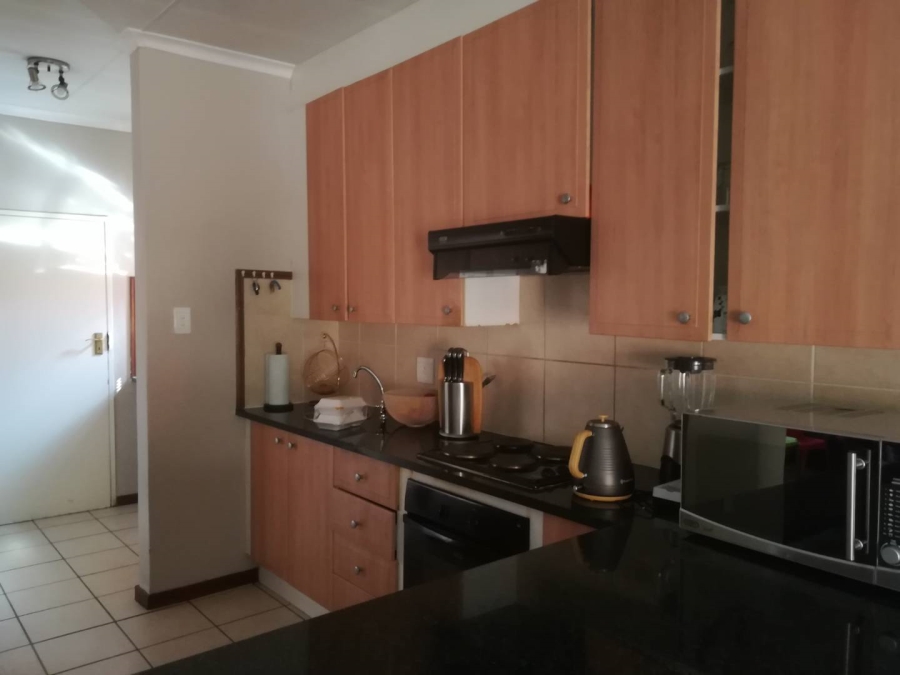 To Let 3 Bedroom Property for Rent in Monavoni Gauteng