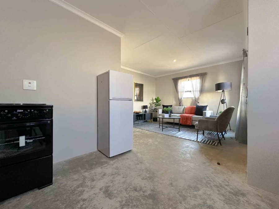 2 Bedroom Property for Sale in Tanganani Gauteng