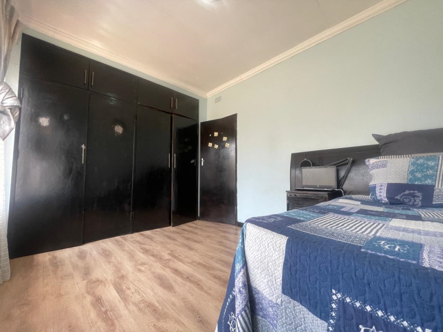 To Let 3 Bedroom Property for Rent in Klippoortje Gauteng