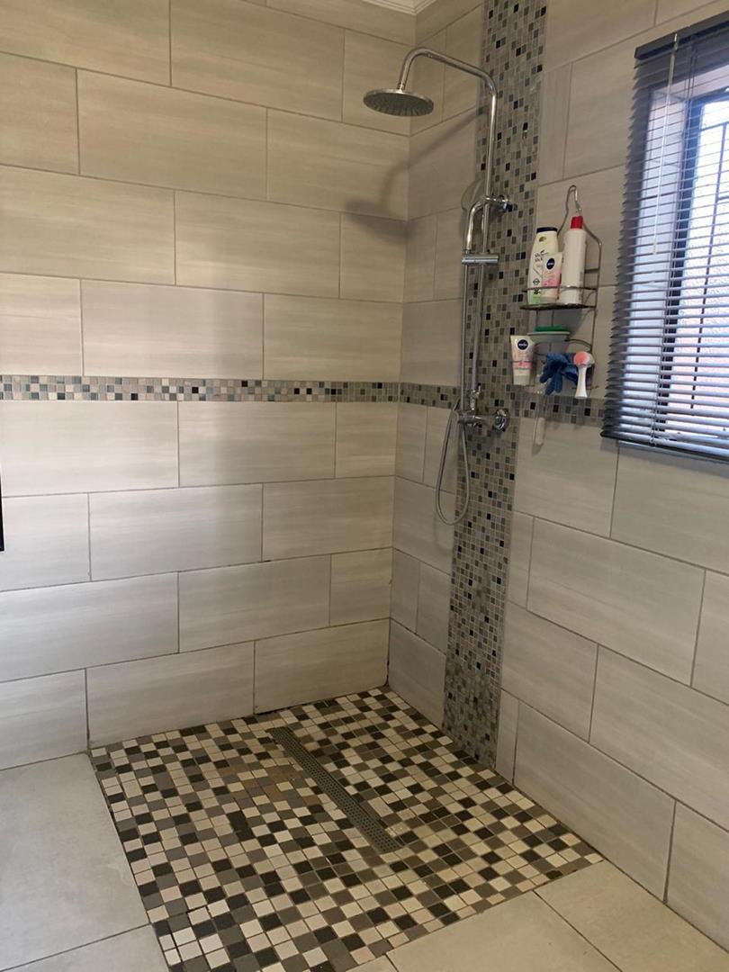To Let 3 Bedroom Property for Rent in Klippoortje Gauteng