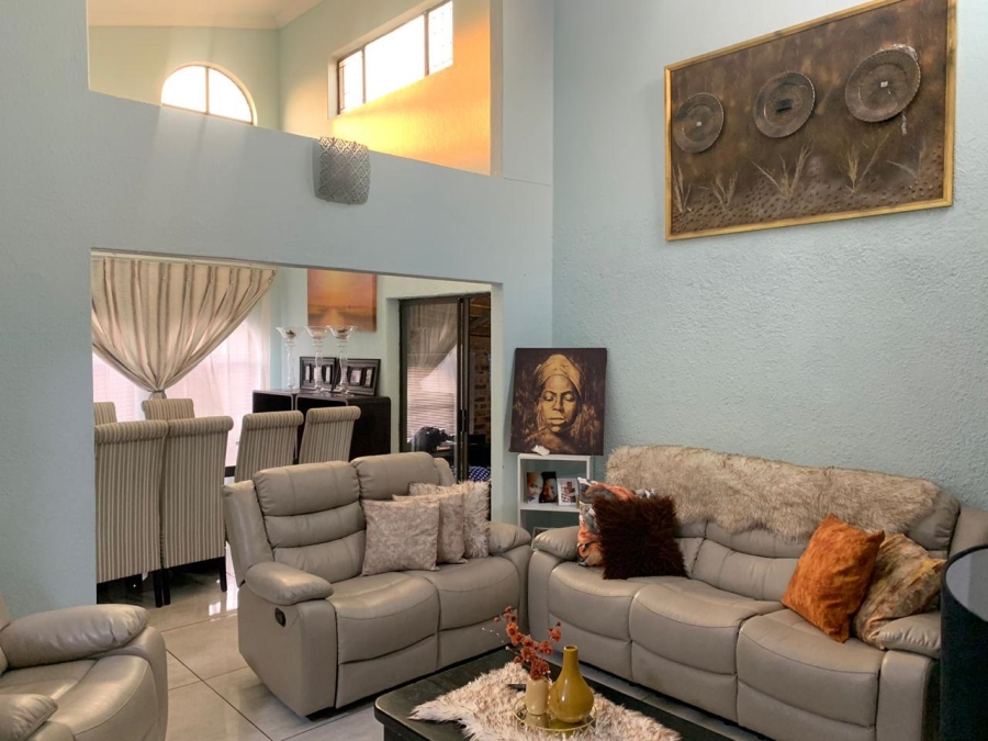 To Let 3 Bedroom Property for Rent in Klippoortje Gauteng