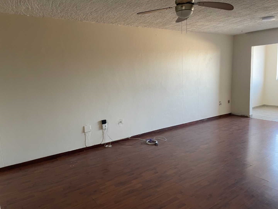 2 Bedroom Property for Sale in Silverton Gauteng