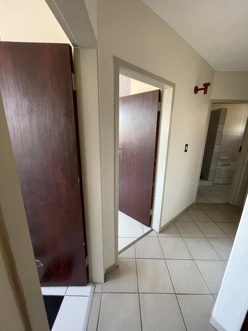 2 Bedroom Property for Sale in Silverton Gauteng
