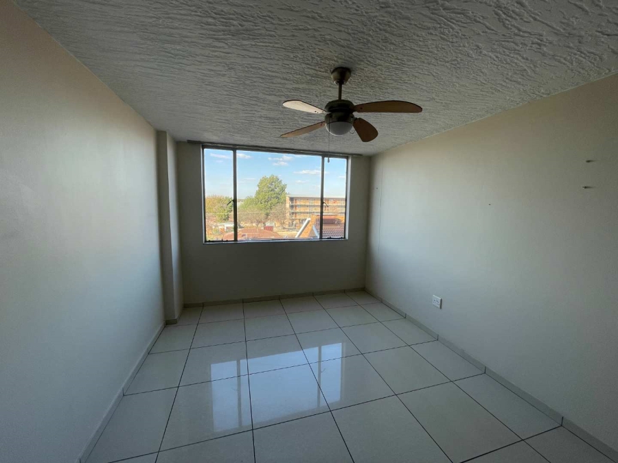 2 Bedroom Property for Sale in Silverton Gauteng