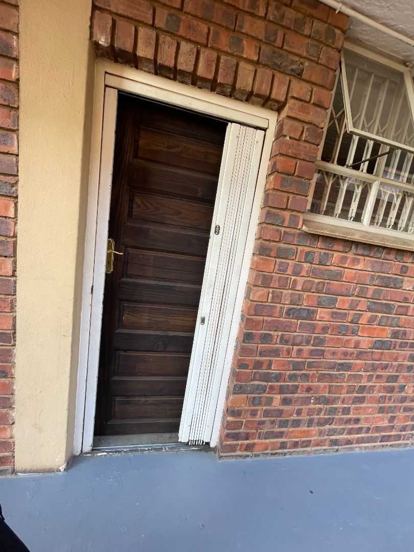 2 Bedroom Property for Sale in Silverton Gauteng