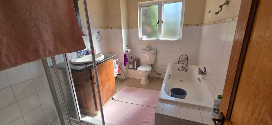 4 Bedroom Property for Sale in Six Fountains Residential Estate Gauteng