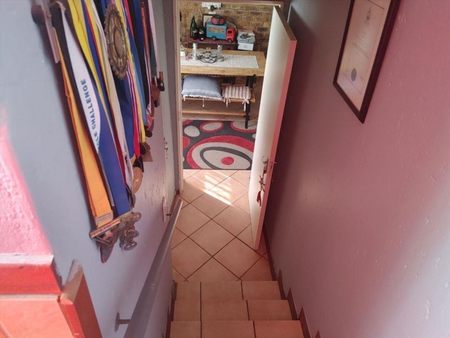 2 Bedroom Property for Sale in Glen Marais Gauteng