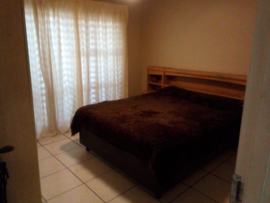 2 Bedroom Property for Sale in Nimrod Park Gauteng