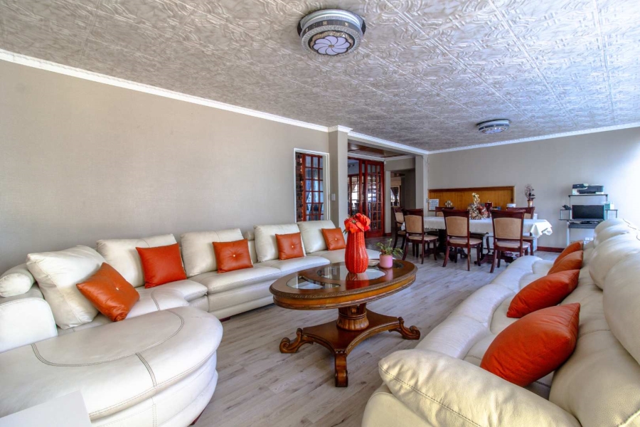 4 Bedroom Property for Sale in Alberante Gauteng