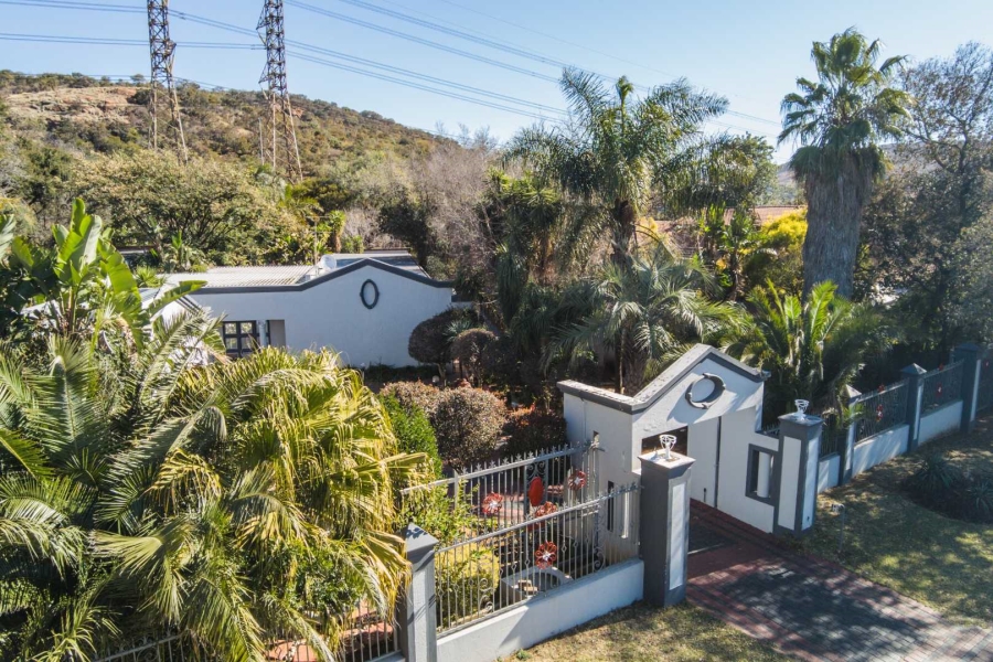 4 Bedroom Property for Sale in Alberante Gauteng