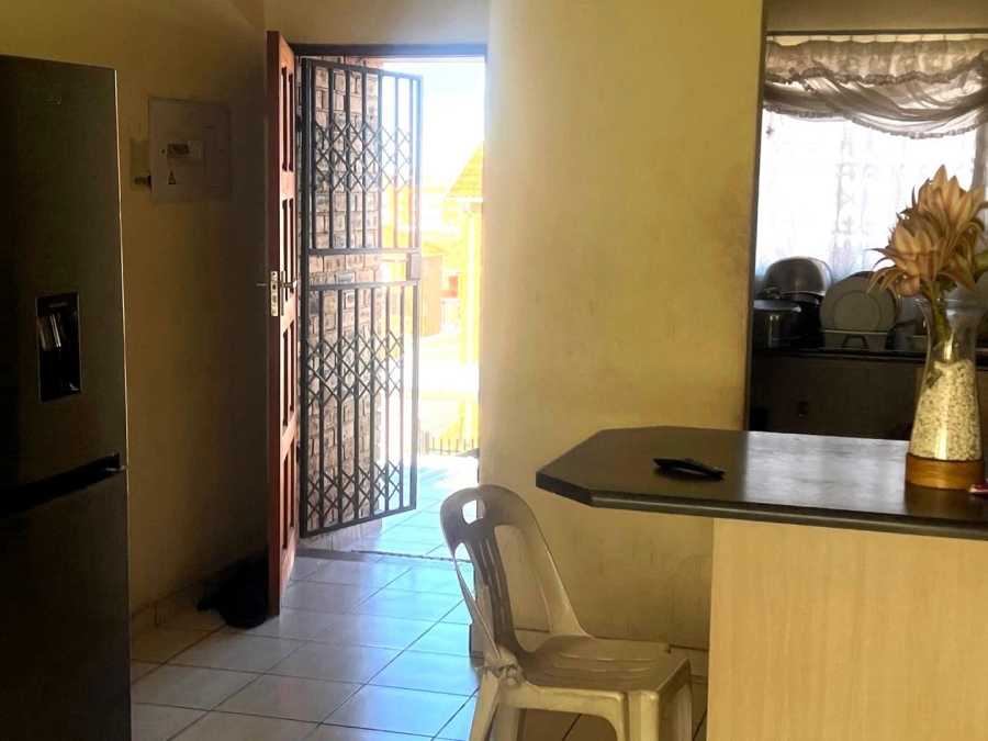 2 Bedroom Property for Sale in Rosettenville Gauteng