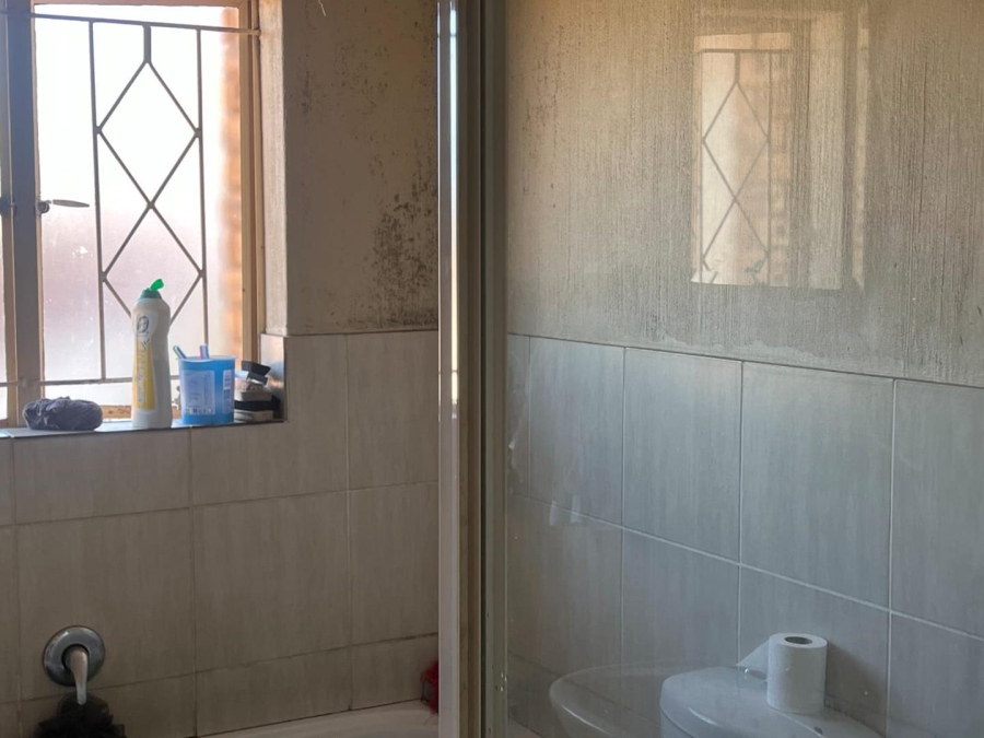 2 Bedroom Property for Sale in Rosettenville Gauteng