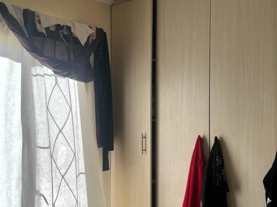 2 Bedroom Property for Sale in Rosettenville Gauteng