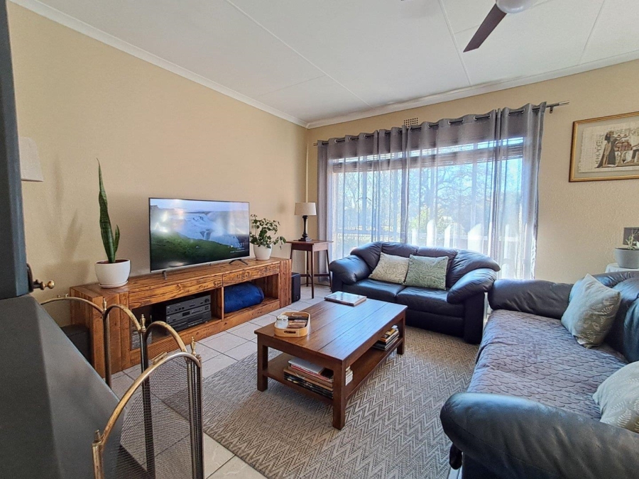 3 Bedroom Property for Sale in Brackenhurst Gauteng