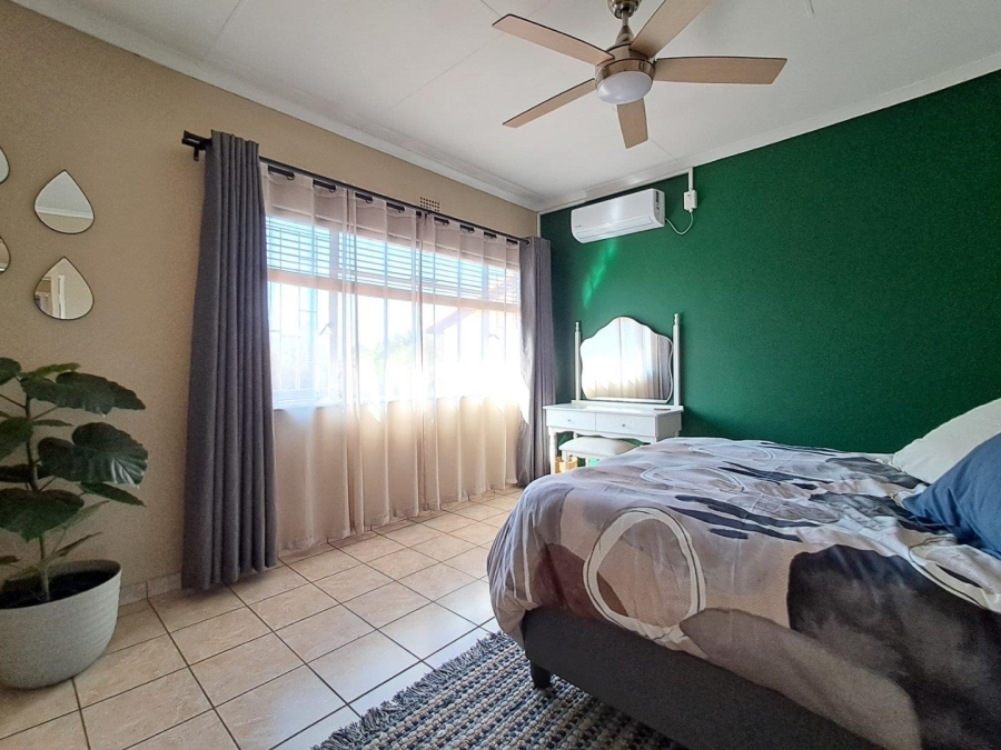 3 Bedroom Property for Sale in Brackenhurst Gauteng