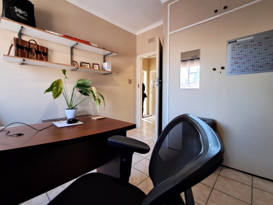 3 Bedroom Property for Sale in Brackenhurst Gauteng