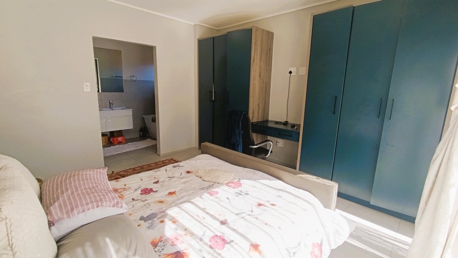 4 Bedroom Property for Sale in Amberfield Gauteng
