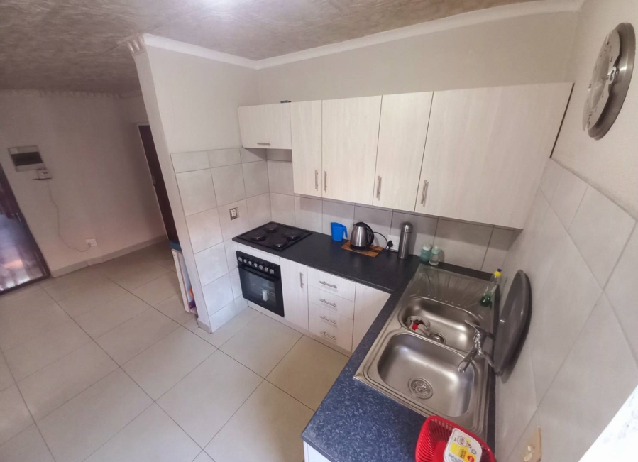 5 Bedroom Property for Sale in Danville Gauteng