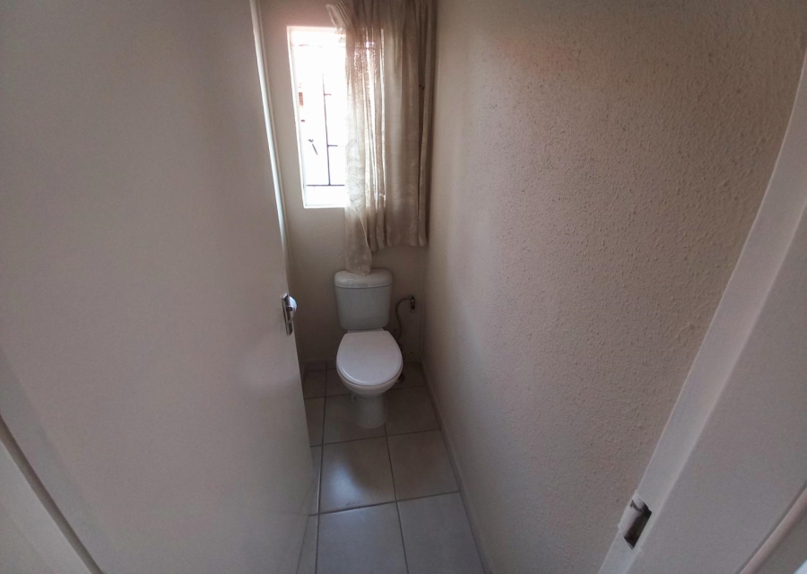 5 Bedroom Property for Sale in Danville Gauteng