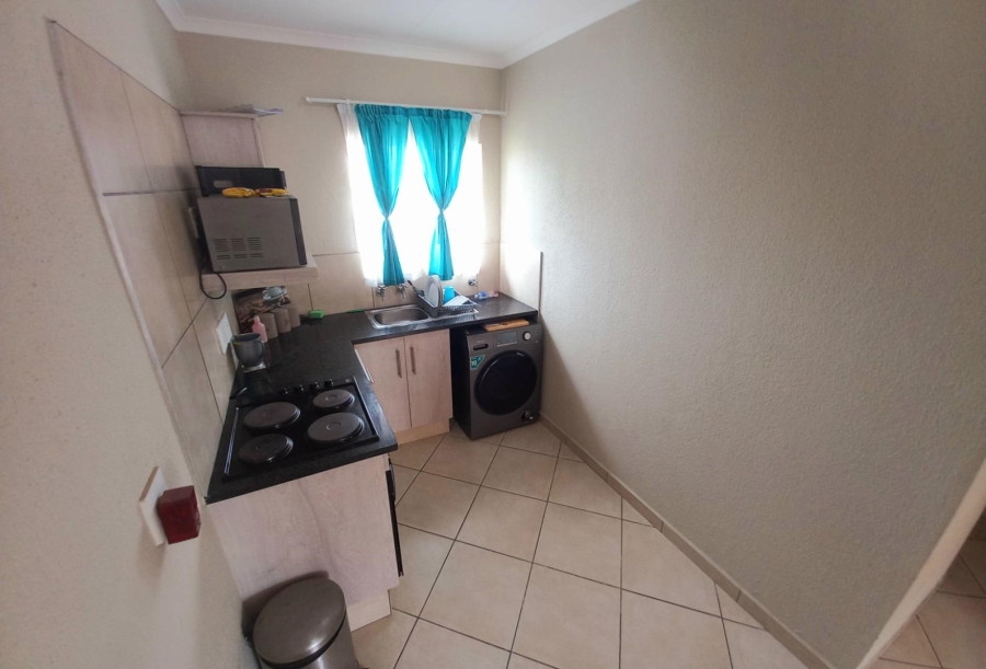 2 Bedroom Property for Sale in Danville Gauteng