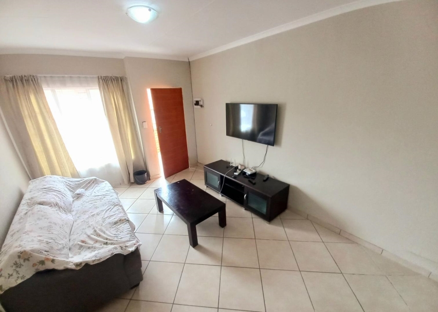 2 Bedroom Property for Sale in Danville Gauteng