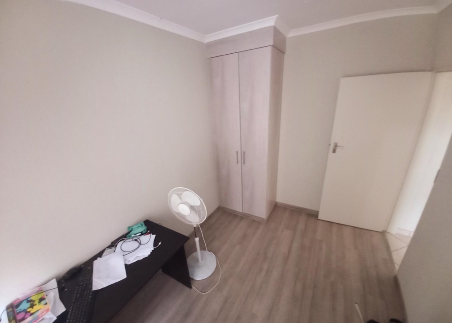 2 Bedroom Property for Sale in Danville Gauteng
