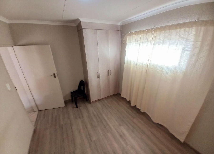 2 Bedroom Property for Sale in Danville Gauteng