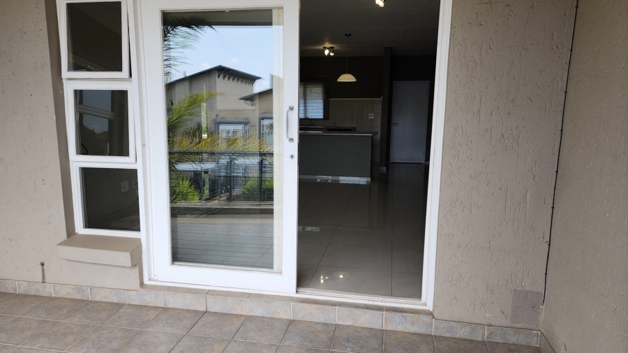 To Let 2 Bedroom Property for Rent in Morningside Gauteng