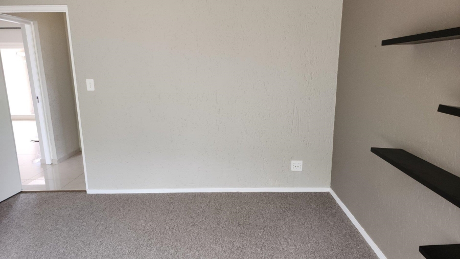 To Let 2 Bedroom Property for Rent in Morningside Gauteng